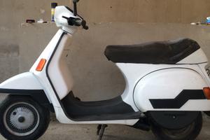 Vespa cosa 125