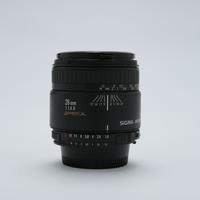 Sigma 28mm f/1.8