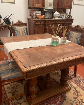 Tavolo antico allungabile