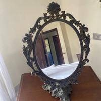 Specchio da tavolo in bronzo