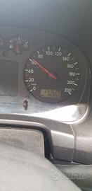 VOLKSWAGEN Golf 4ª serie - 2001