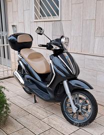Piaggio Beverly 300 i.e