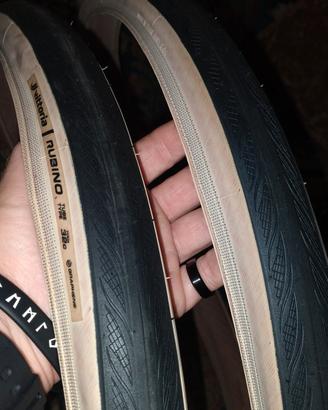 Copertoni Vittoria Rubino 700x32 (nuovi)