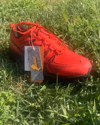 Scarpe  Numero 44 Marca ANDE
