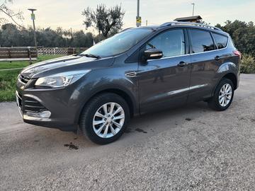 Kuga 2.0 TDCI 150 CV 4WD Titanium unico prop.