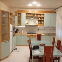 CUCINA ANGOLARE MOD. BERLONI