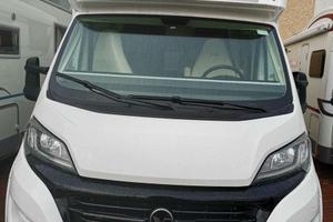 Camper semintegrale Mobilvetta P63 topline