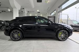 PORSCHE - Cayenne Coupe' - 3.0 V6 E-Hybrid