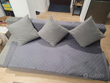 Divano letto ÄLVDALEN Ikea quasi nuovo