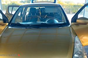 SUZUKI SWIFT 2015