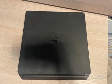 PlayStation 4 Slim (PS4 Slim)