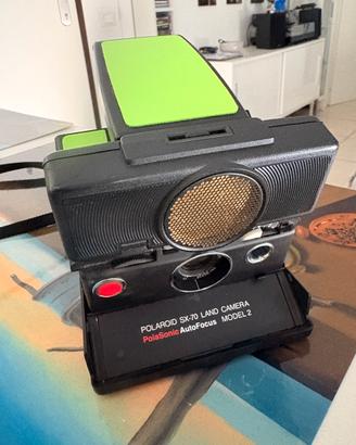 Polaroid SX 70 PolaSonic Autofocus model 2