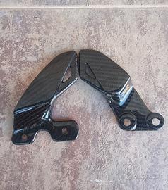 Aprilia rs 125 battitacco carbonio 