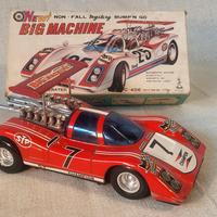 auto in latta a  batteria tipo Le Mans  anni '60.