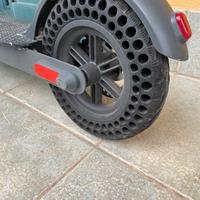 Monopattino elettrico Momo Design