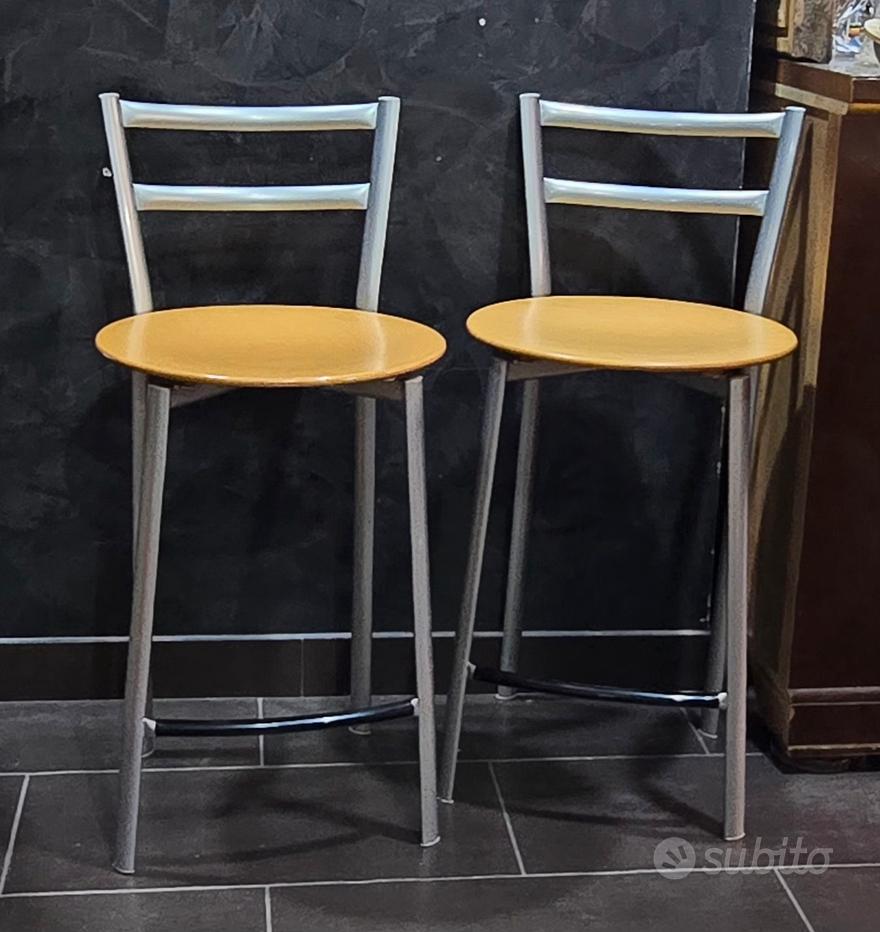 Sgabello legno Mobili usati