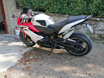 Honda cbr 600