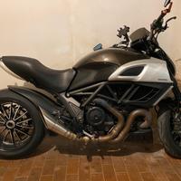 Ducati diavel 2011