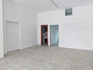 NEGOZIO A CROPANI