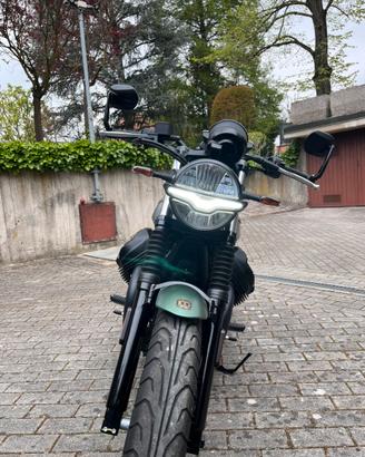 Moto Guzzi V7 Centenario – pari al nuovo, 1.644 km