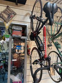 bici da corsa elettrica o non