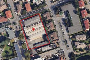 Immobile di 3500 m² con più di 5 locali a Desio