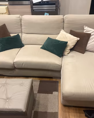Divano letto marca CALIA
