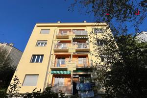 NUDA PROPRIETA' - Facciate rifatte.