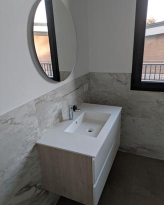 Mobile bagno 96x51x51+ box doccia 89x69 + sanitari