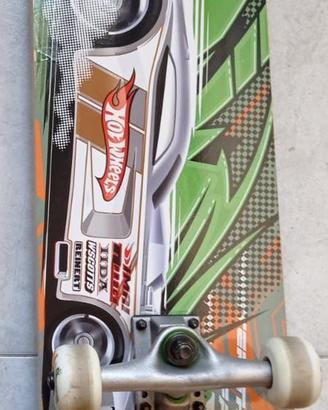 Skateboard Hotwheels 