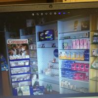 arredo negozio più scaffali magazzino