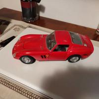 Lotto macchinine 9 sc.1:18, 9 sc.1:24, 8 sc.1:43