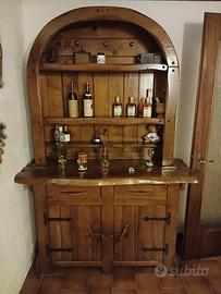 credenza in  vero legno 