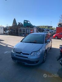 Ricambi Citroen C4 2006 - Veicolo per ricambi