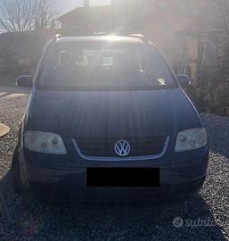 Volkswagen Touran 2.0 TDI – Anno 2005 – 230.000 km