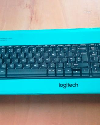 tastiera e mouse wireless Logitech MK220