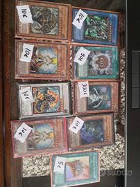 25 Carte Yu-Gi-Oh (Rare / Semi-Rare)