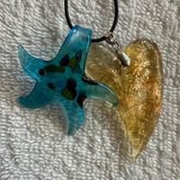 2 ciondoli in vetro soffiato