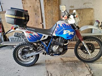 SUZUKI DR 650
