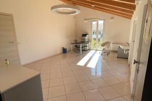 Ufficio usmate centro