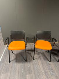 Sedie con sedile imbottito