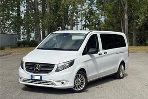 Mercedes benz vito 116cdi 2022 8 posti