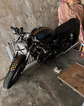 Triumph Thruxton a carburatori