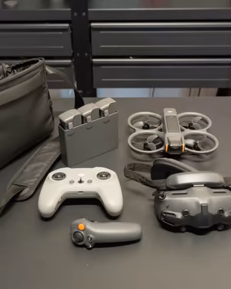 DJI Avata 2 Fly More + FPV Controller 3