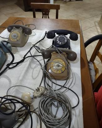 telefoni vintage varie tipologie e funzionanti