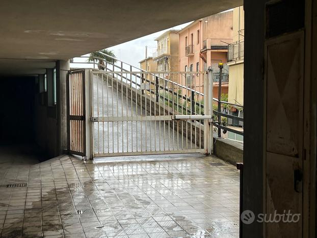 Garage in via Niscemi N 239