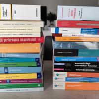 Libri universitari Economia