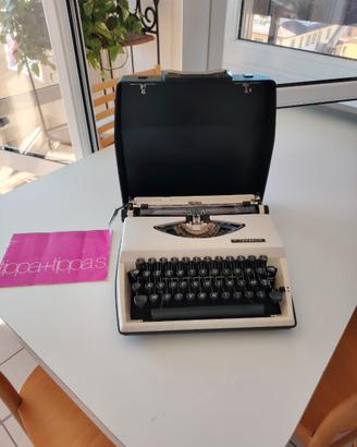 Macchina Da Scrivere Triumph Tippa Bianca 