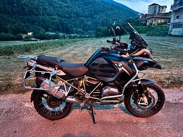Bmw r 1200 gs adventure triple black