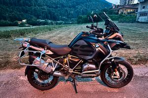 Bmw r 1200 gs adventure triple black